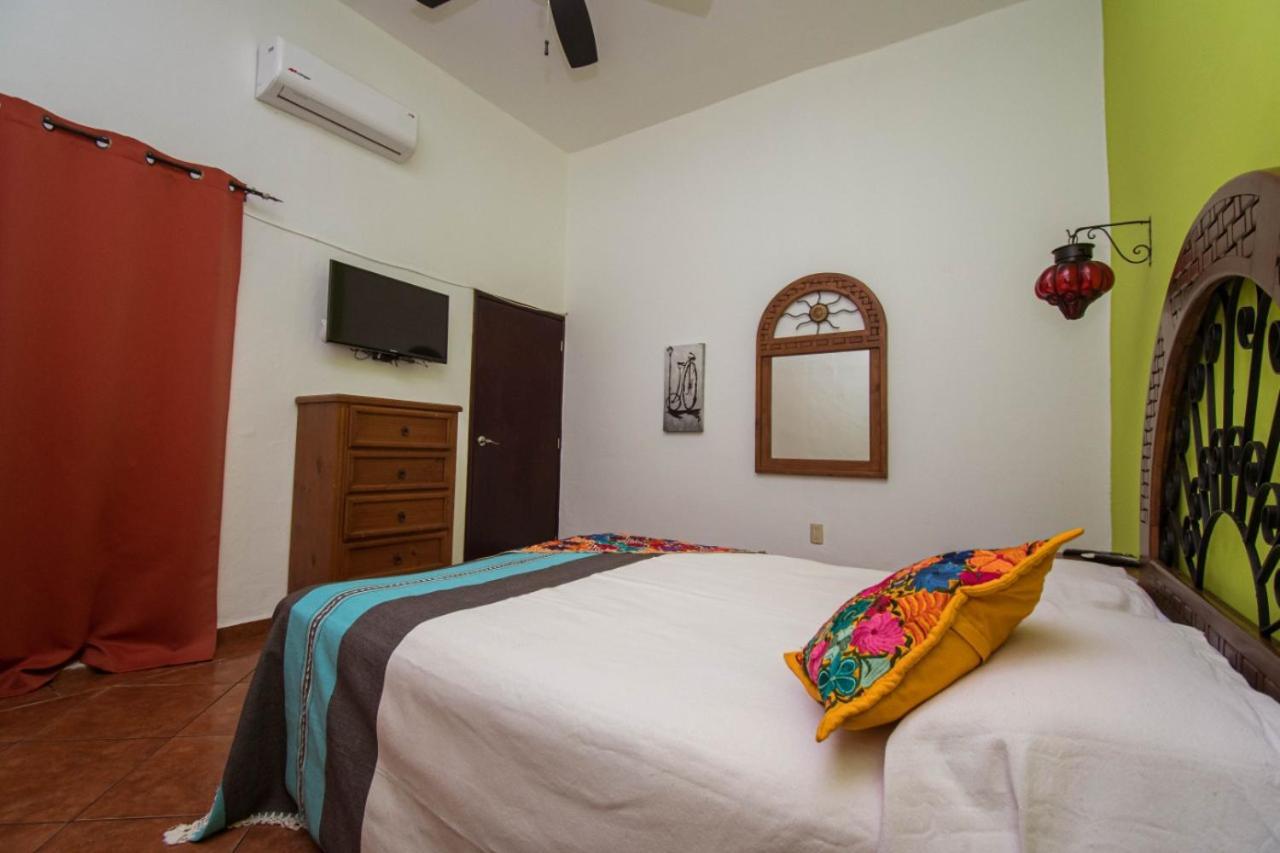 Departamentos Claussen Hotel Mazatlán Eksteriør billede